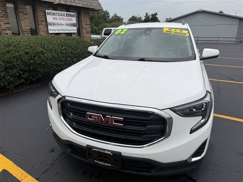 Used 2020 GMC Terrain SLE w/ Driver Convenience Package AWD/4WD image 2