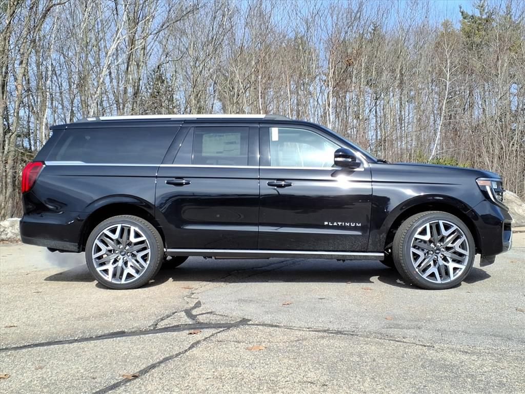 New 2026 Ford Expedition Max Platinum w/ Platinum Ultimate Package AWD/4WD image 4