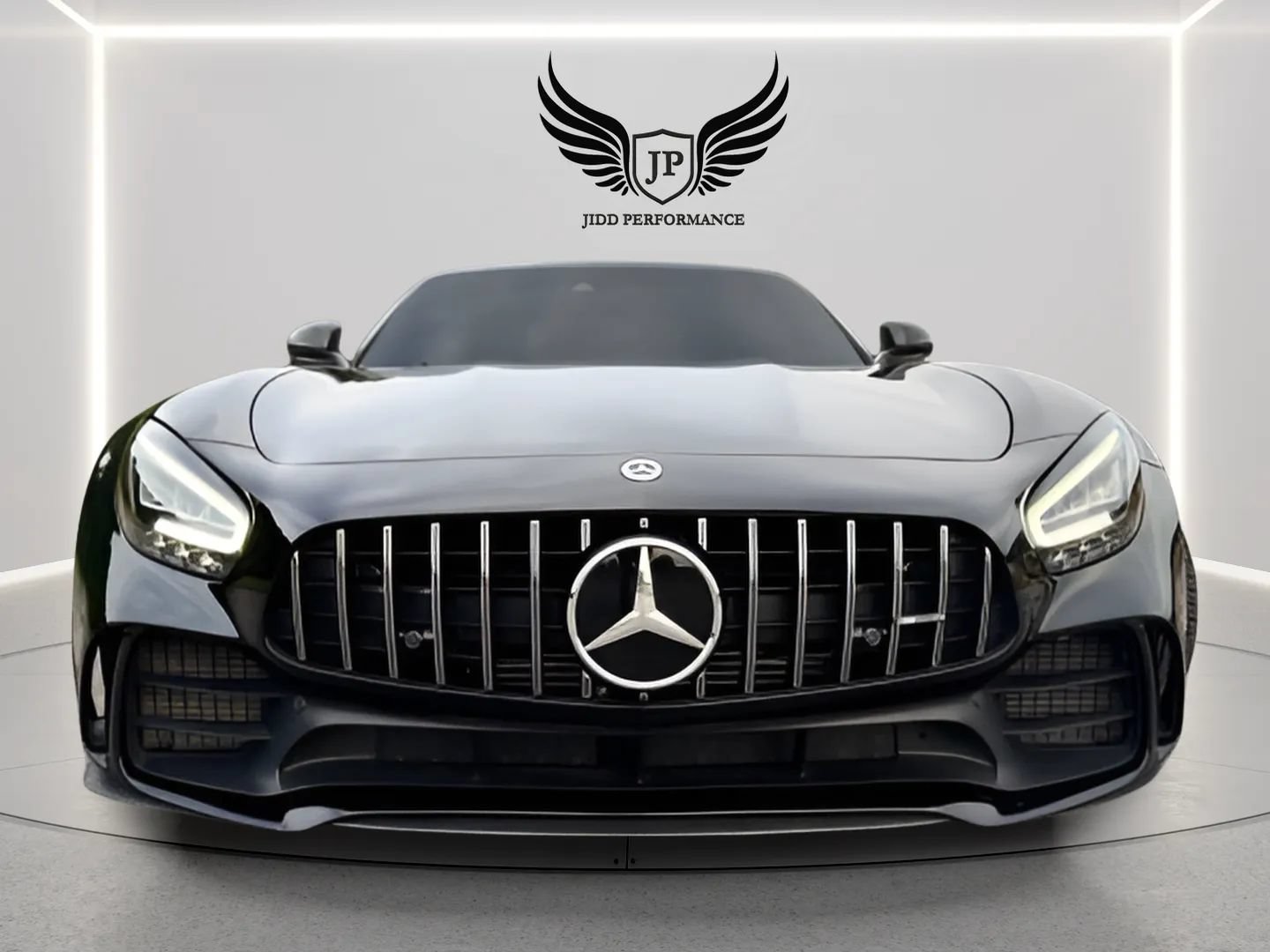 Used 2020 Mercedes-Benz AMG GT R image 4