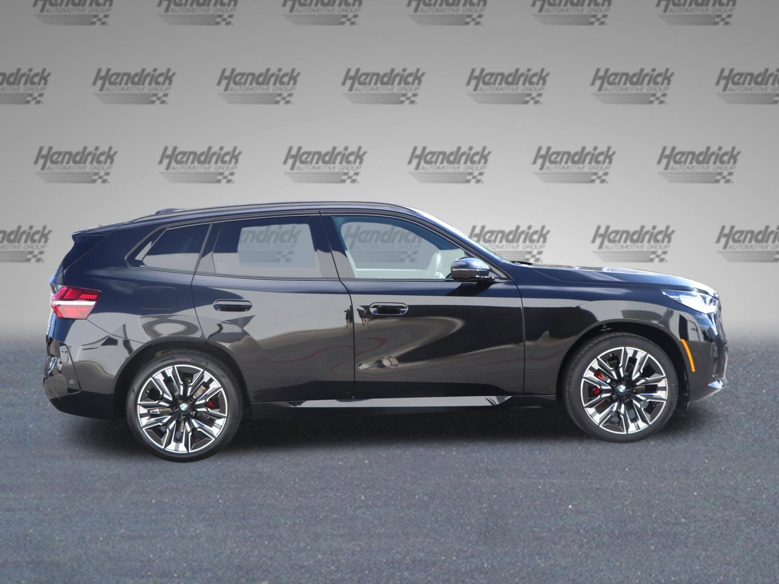 Certified 2025 BMW X3 xDrive30i w/ Premium Package image 9