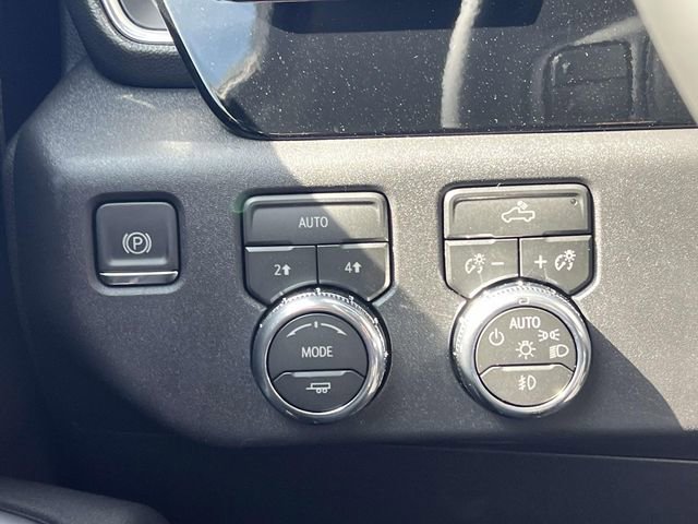 New 2026 GMC Sierra 1500 Elevation image 28