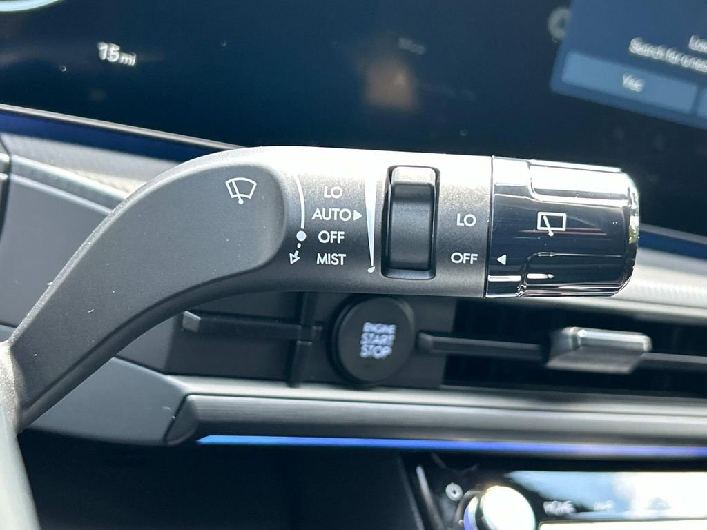 New 2025 Hyundai Santa Fe Calligraphy FWD image 36