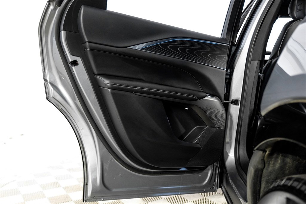 Used 2024 Cadillac Lyriq Luxury w/ LPO, Floor Liner Package image 46