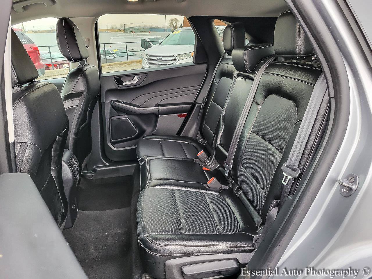 Used 2022 Ford Escape SEL FWD image 10