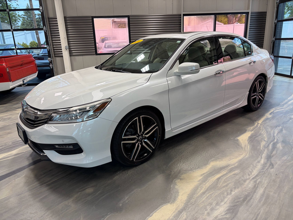 Used 2016 Honda Accord Touring image 42