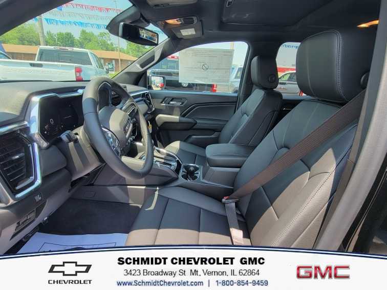 New 2025 GMC Canyon Elevation w/ Convenience Package image 12