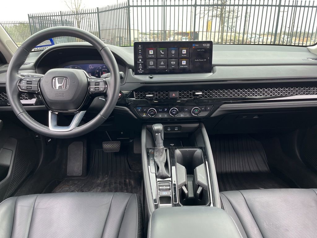 Certified 2023 Honda Accord Touring image 16
