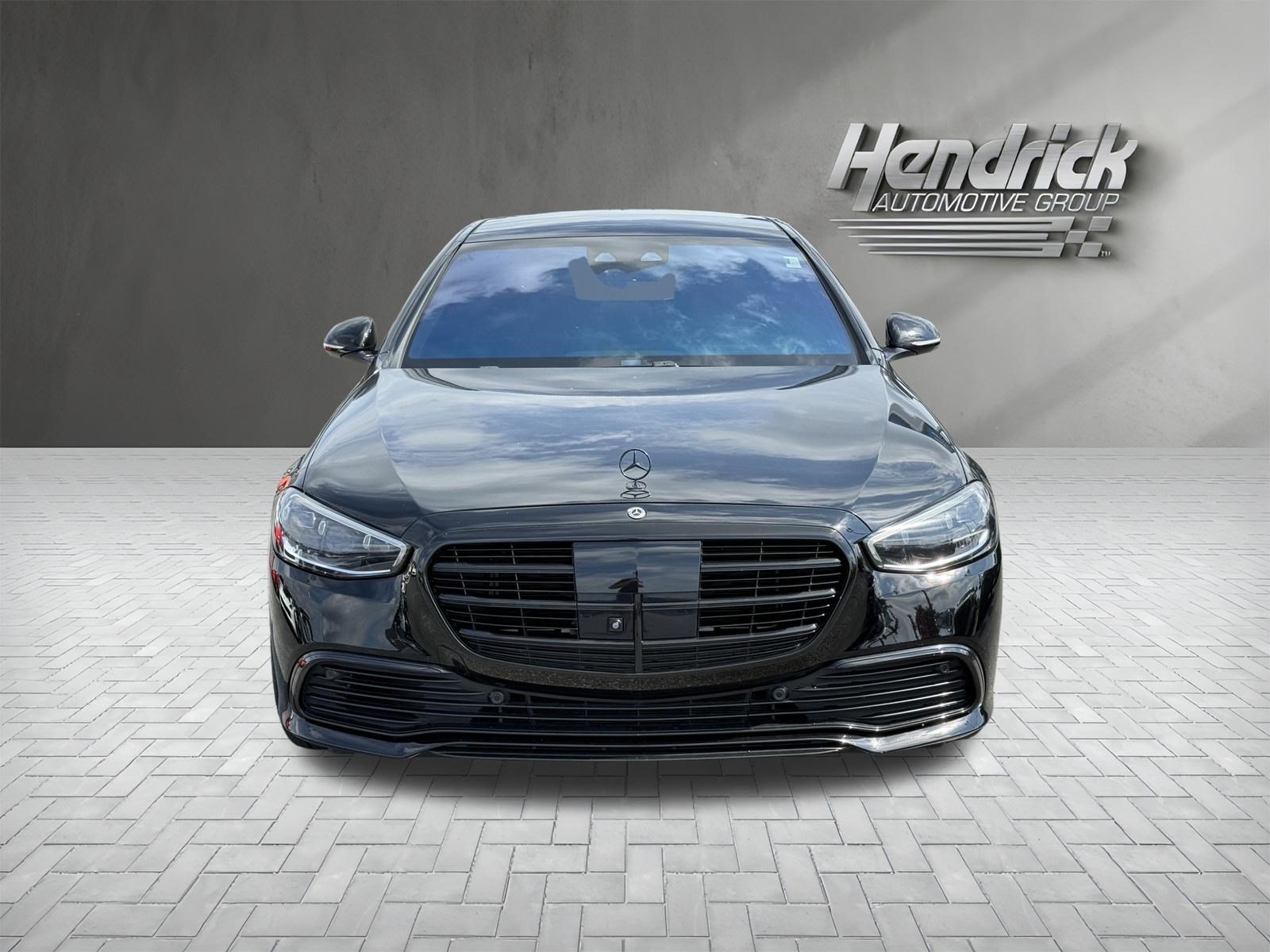 Used 2021 Mercedes-Benz S 580 4MATIC Sedan image 3
