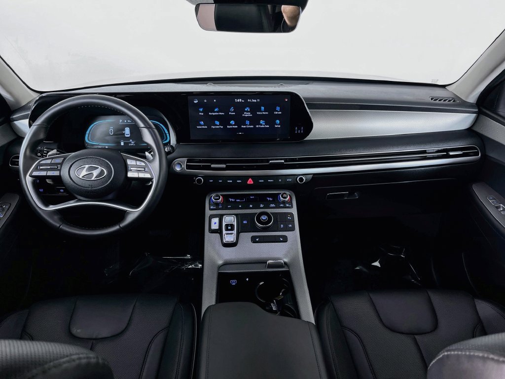 Used 2025 Hyundai Palisade SEL FWD image 11