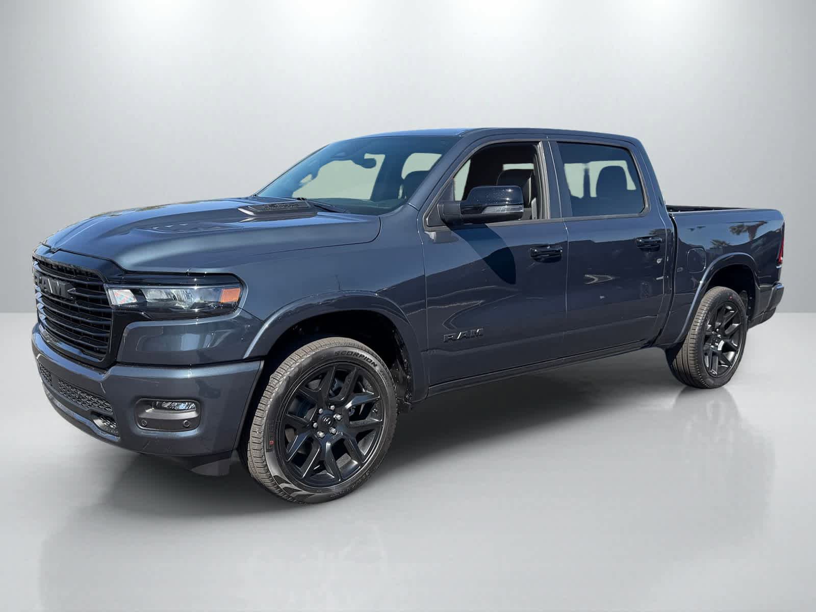 New 2026 RAM 1500 Laramie AWD/4WD image 13