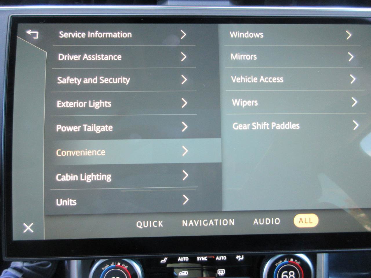 Used 2023 Land Rover Range Rover SE AWD/4WD image 73