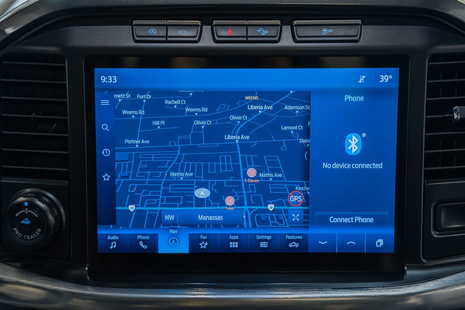 Certified 2021 Ford F150 Lariat w/ Equipment Group 502A High image 30