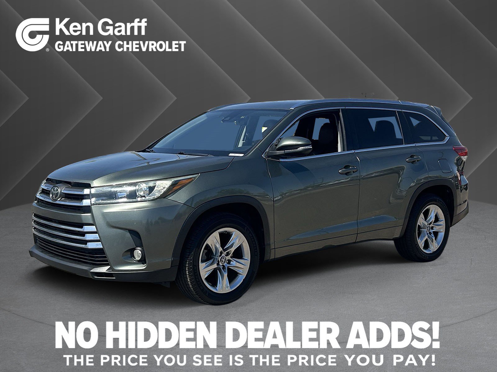 Used 2017 Toyota Highlander Limited FWD image 1