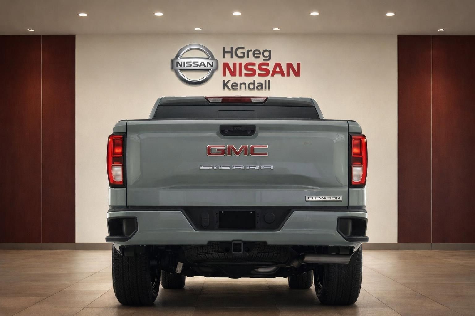 Used 2024 GMC Sierra 1500 Elevation AWD/4WD image 6