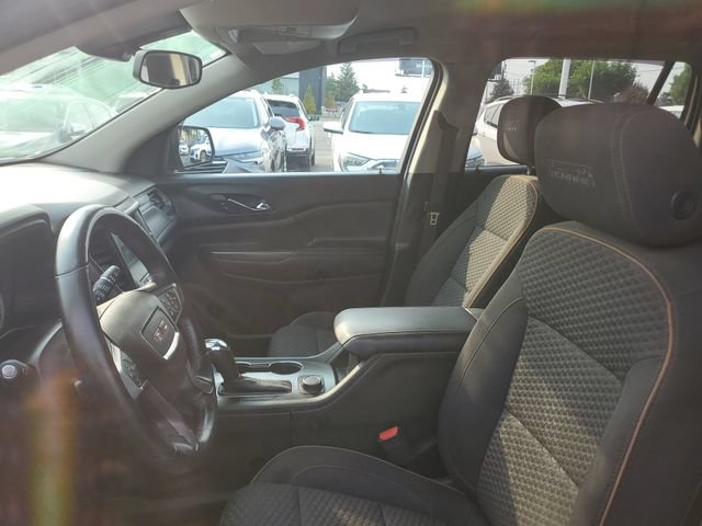 Certified 2017 GMC Acadia SLE w/ Driver Alert Package I AWD/4WD image 17