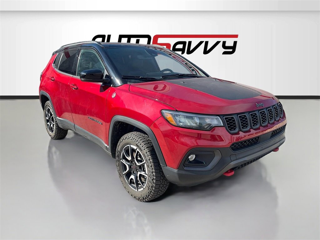 Used 2025 Jeep Compass Trailhawk