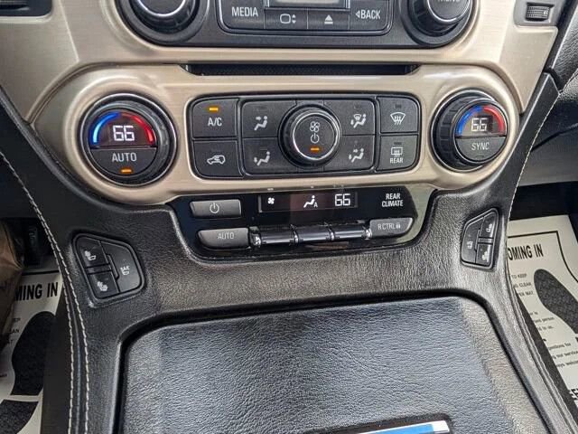 Used 2015 GMC Yukon Denali w/ Premium Package AWD/4WD image 35