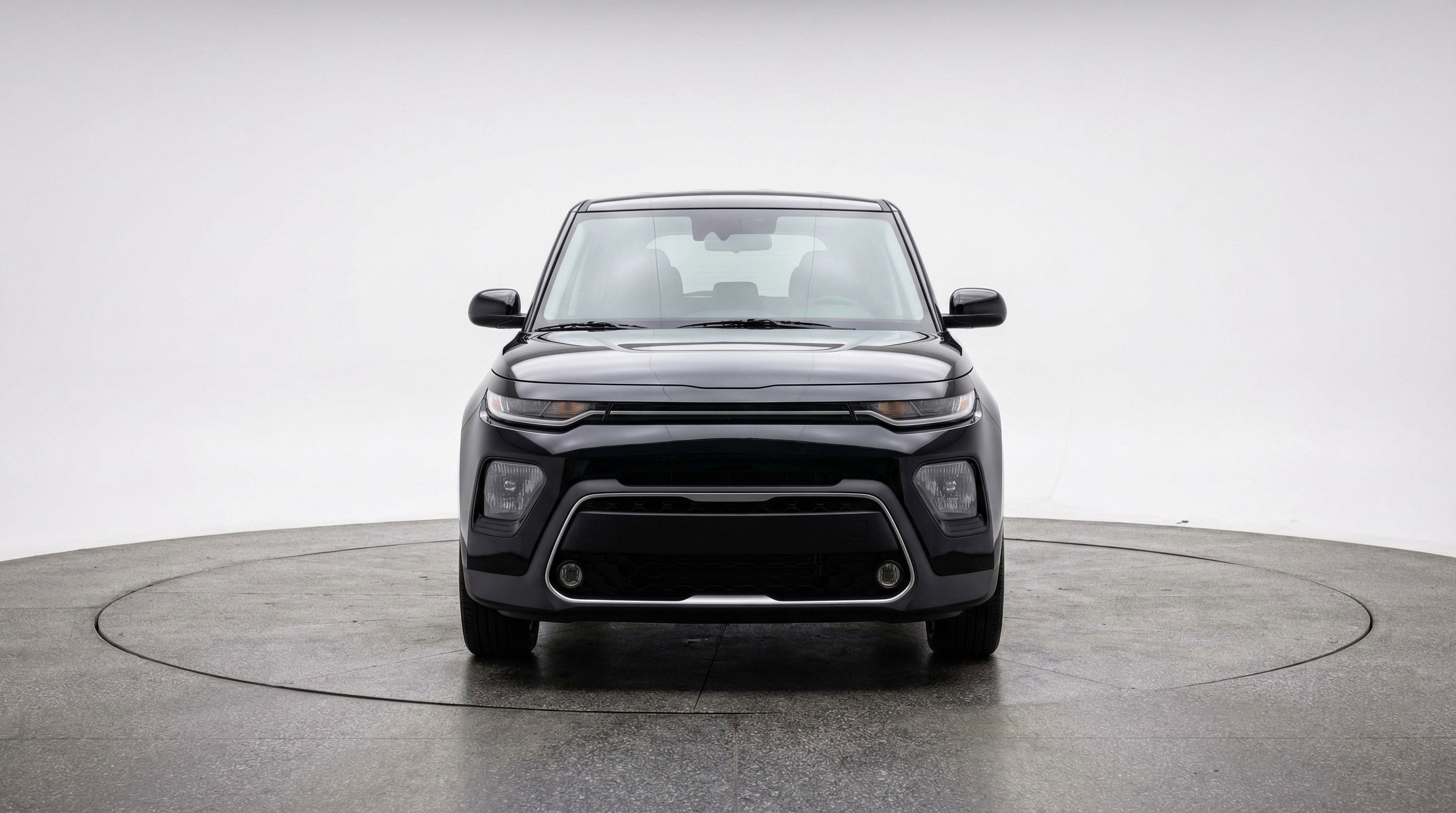 Used 2025 Kia Soul LX w/ LX Technology Package image 2