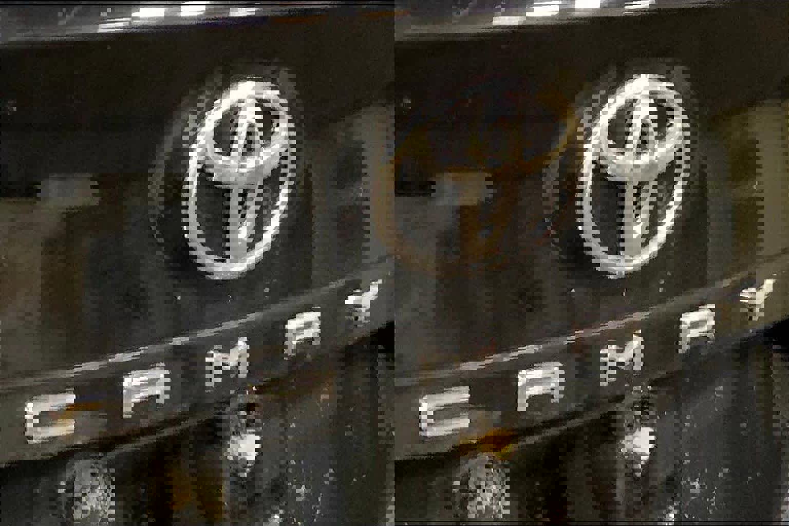 Used 2019 Toyota Camry LE image 30