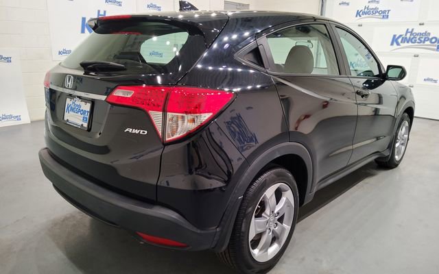 Certified 2021 Honda HR-V LX image 3
