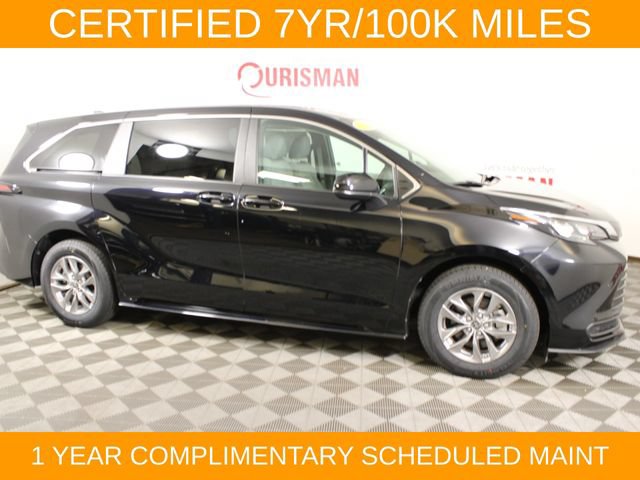 Used 2025 Toyota Sienna LE FWD image 15
