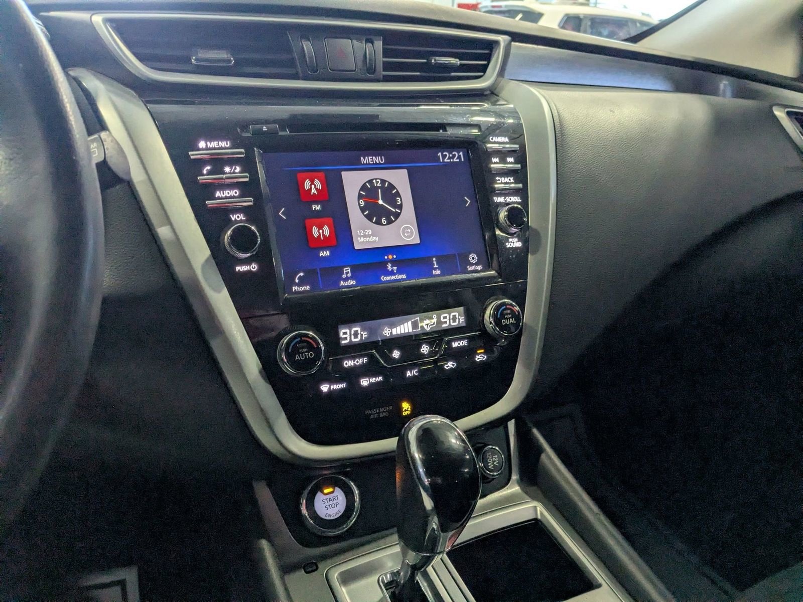 Used 2020 Nissan Murano SV image 16