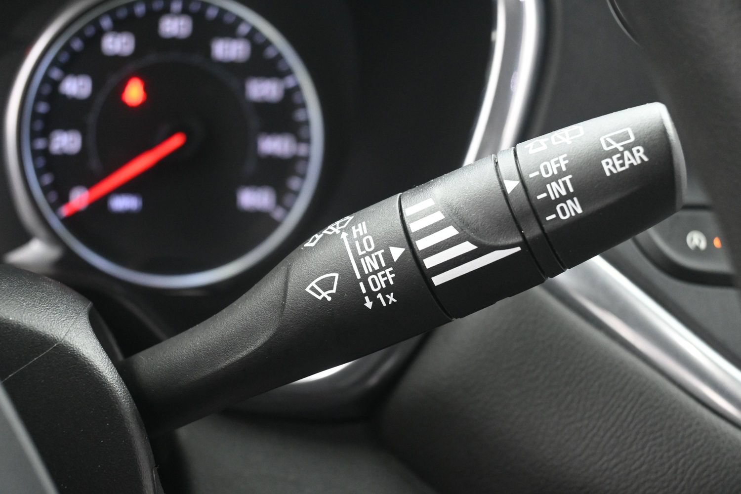 Used 2021 Chevrolet Blazer LT AWD/4WD image 24