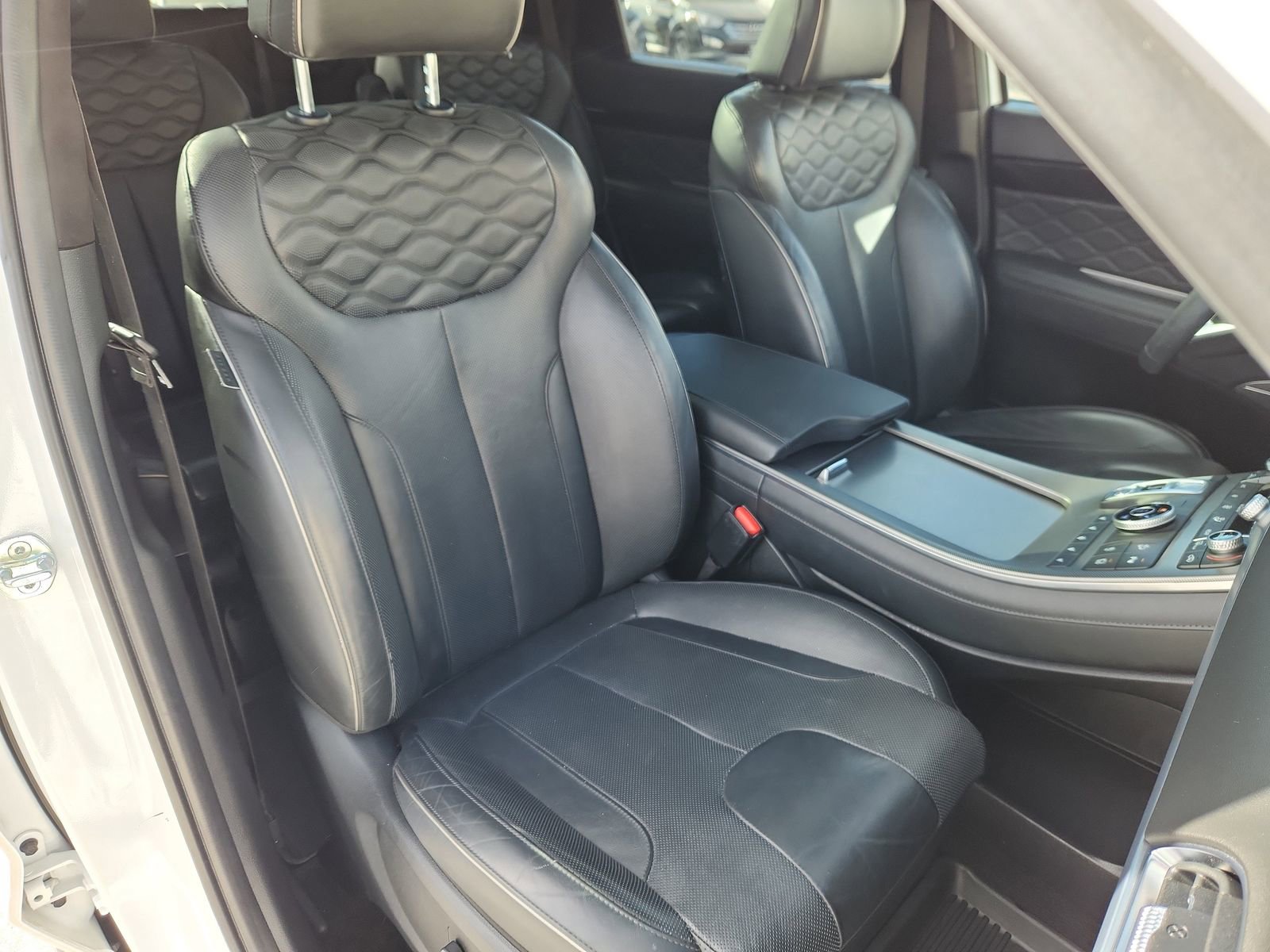 Used 2022 Hyundai Palisade Calligraphy w/ Cargo Package image 14