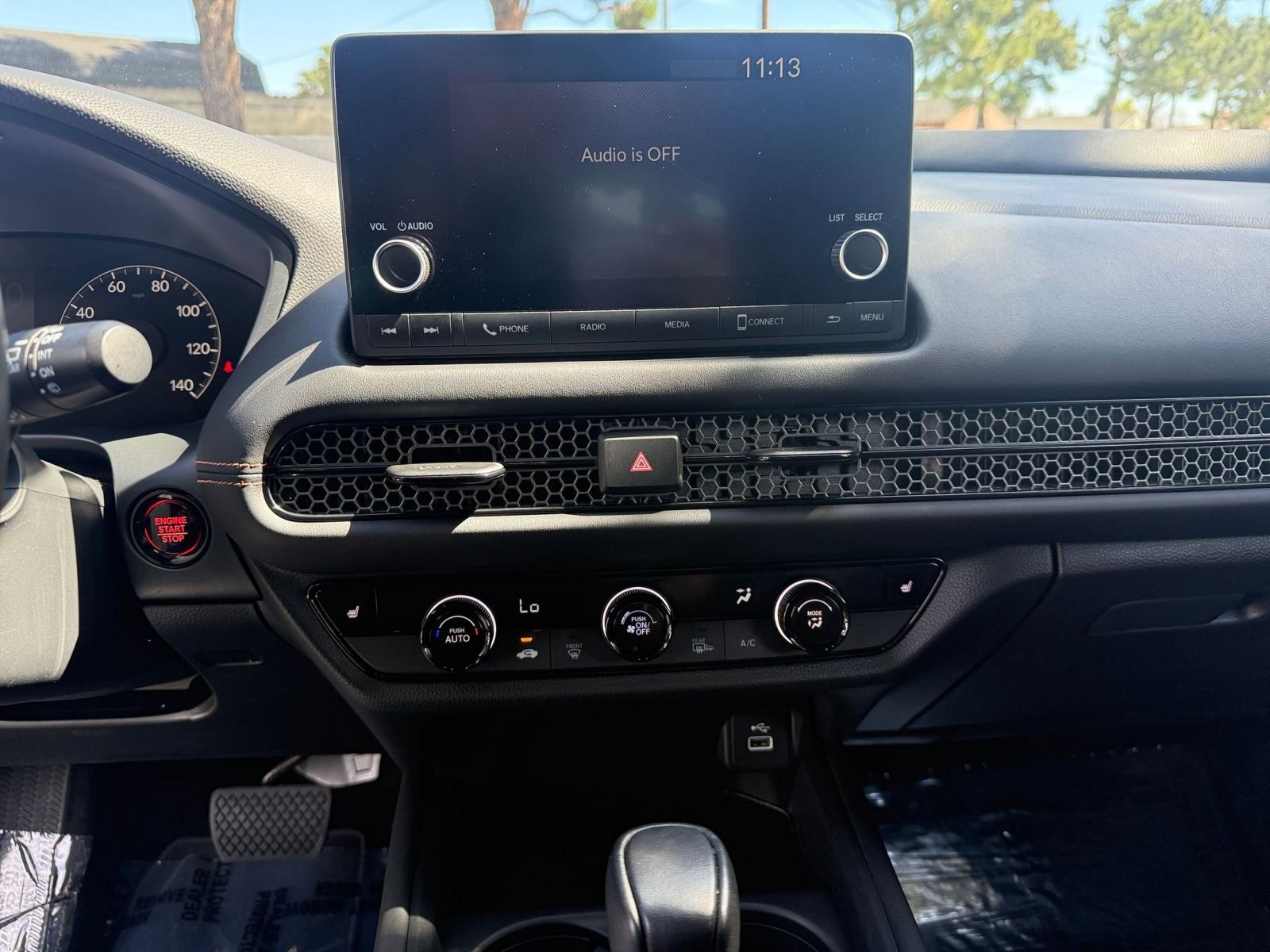 Used 2025 Honda HR-V Sport image 17