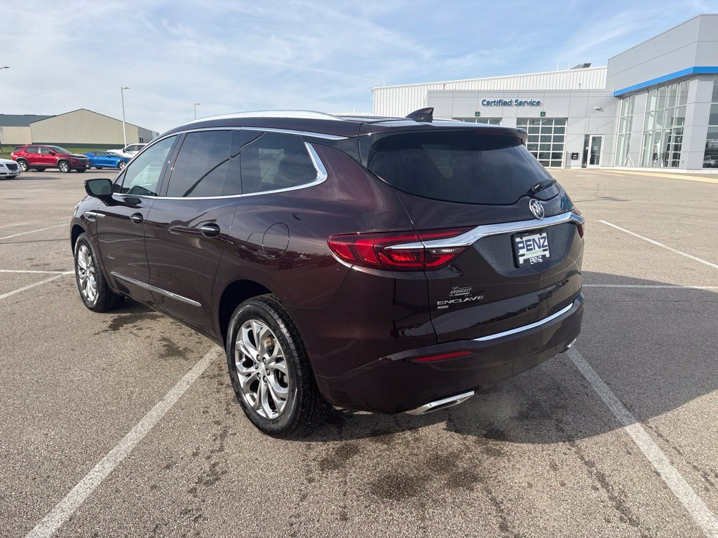 Used 2021 Buick Enclave Avenir w/ Avenir Technology Package AWD/4WD image 7
