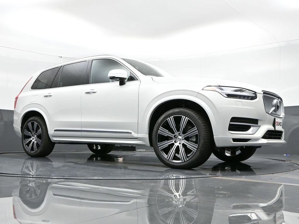 New 2025 Volvo XC90 T8 Core w/ Protection Package Premier AWD/4WD image 43