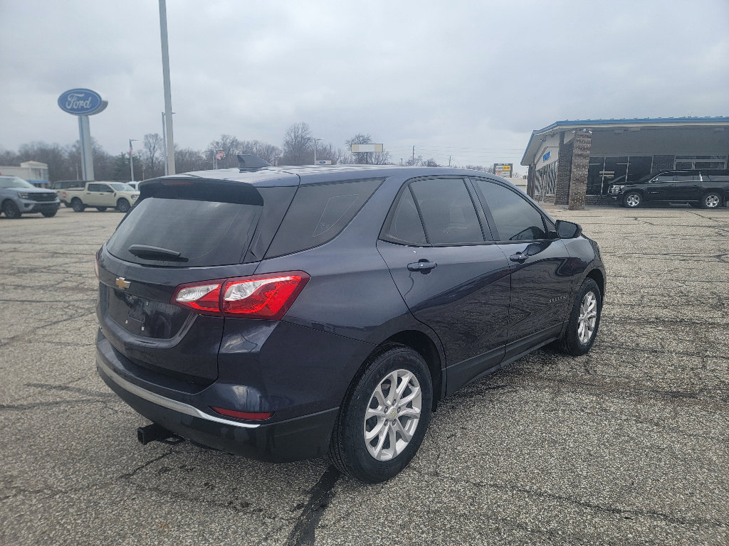 Used 2018 Chevrolet Equinox LS image 8