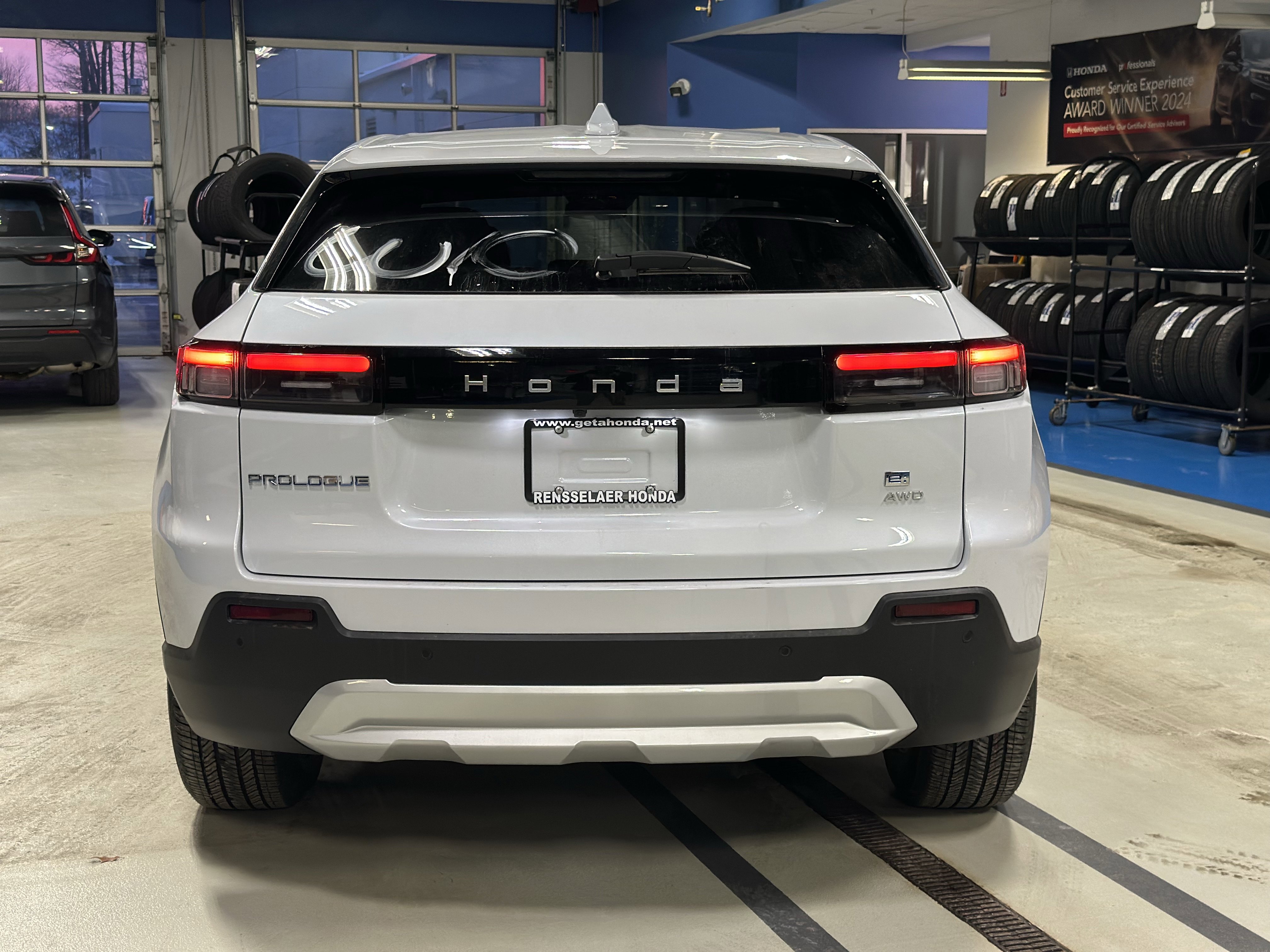 New 2026 Honda Prologue EX image 5