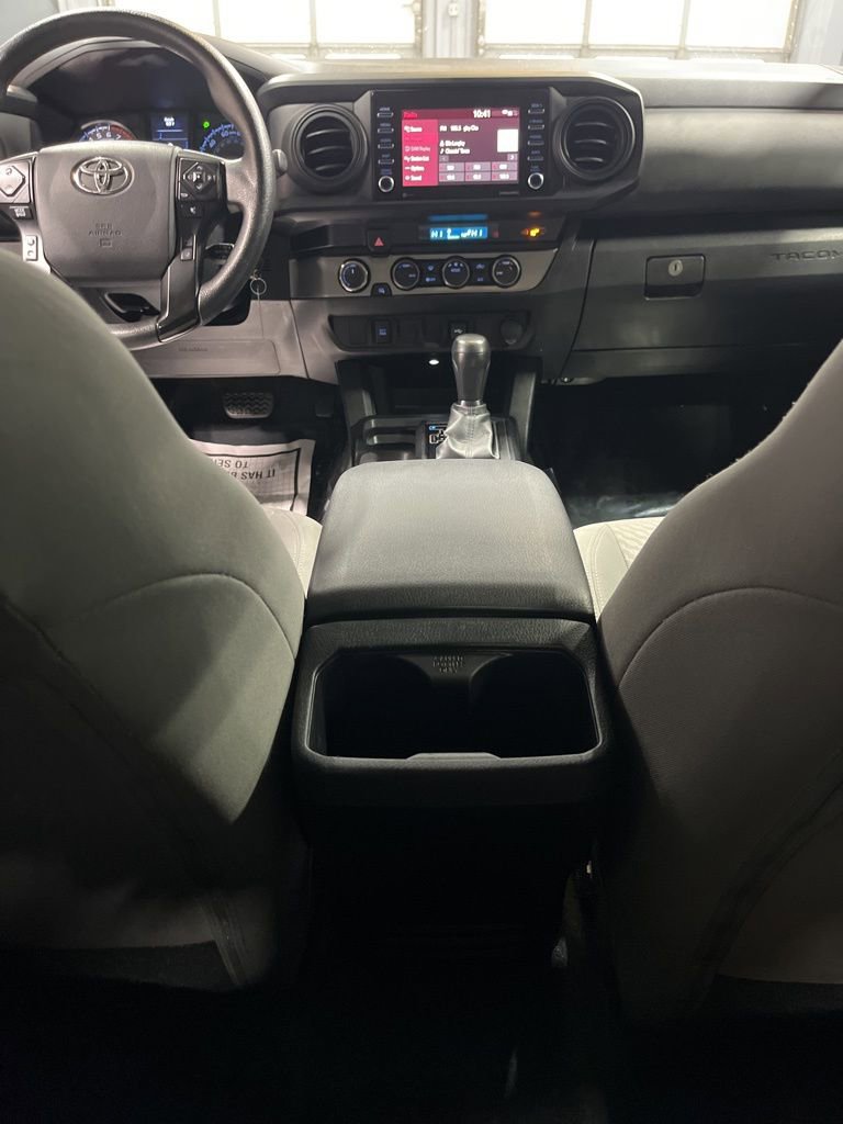 Used 2023 Toyota Tacoma SR AWD/4WD image 31