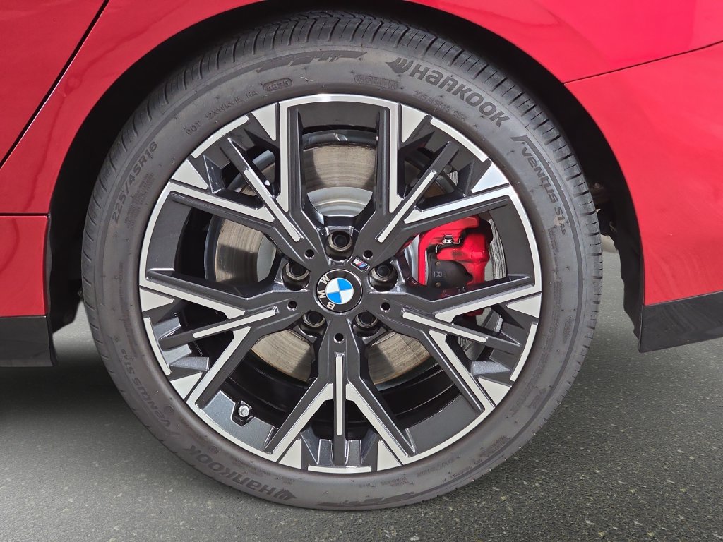 Certified 2026 BMW M235i xDrive w/ Technology Package AWD/4WD image 31