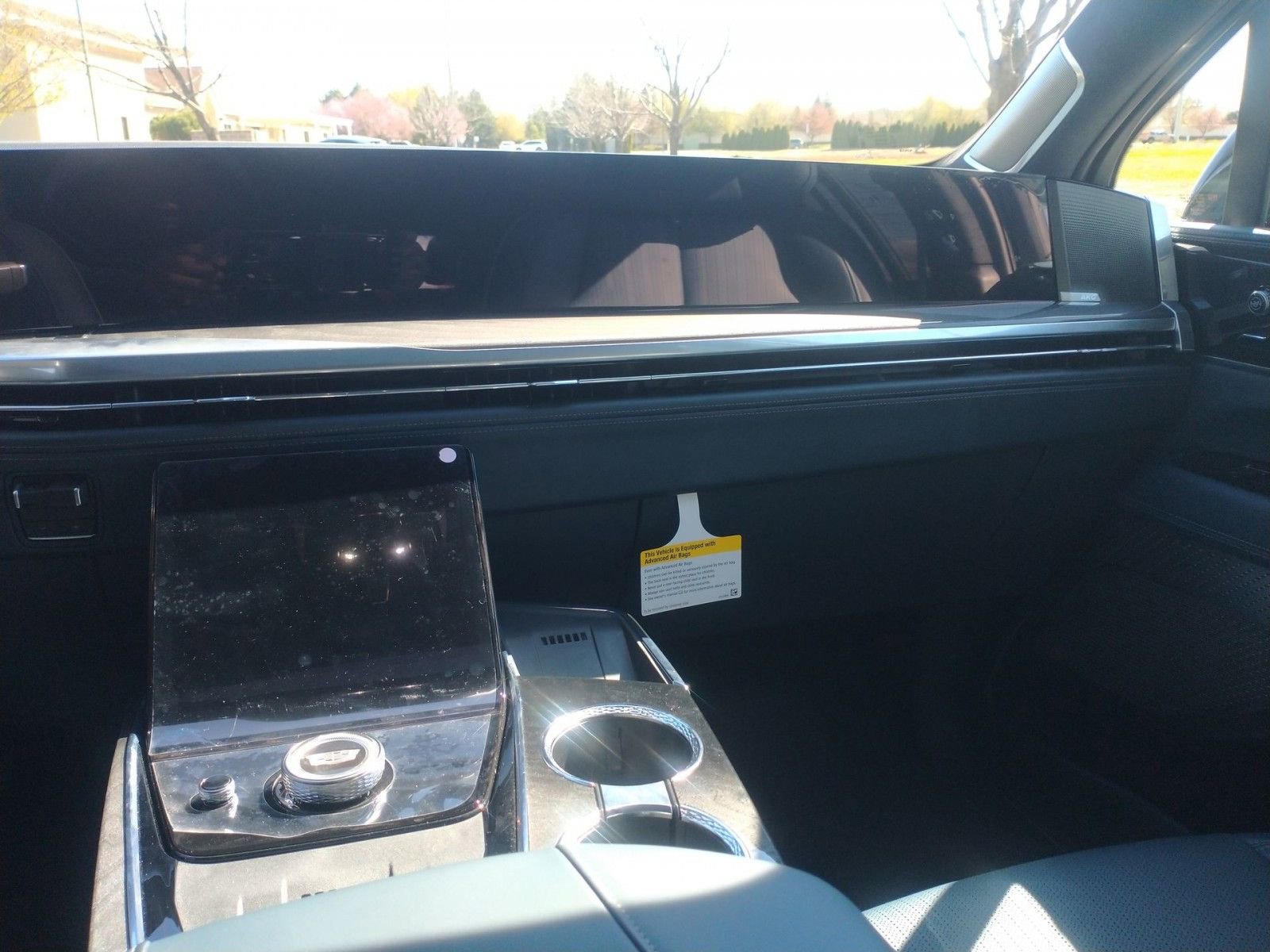 New 2025 Cadillac Escalade IQ Luxury 2 image 18