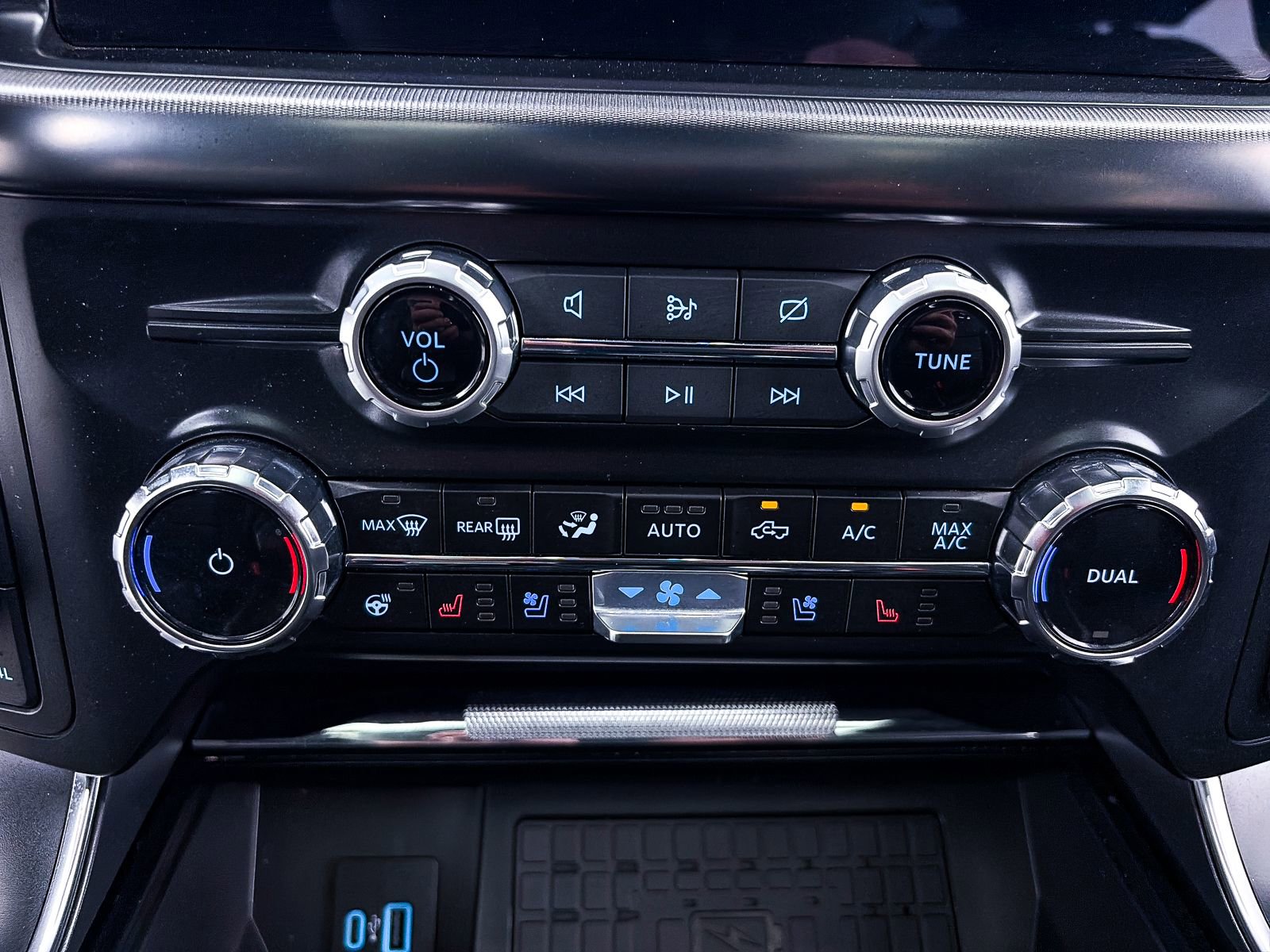 Used 2024 Ford F150 Raptor image 31