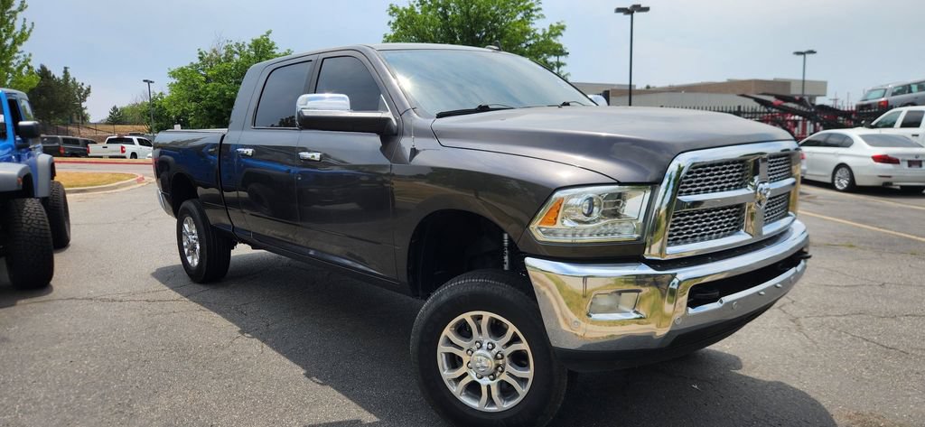 Used 2017 RAM 2500 Laramie w/ Convenience Group AWD/4WD image 1