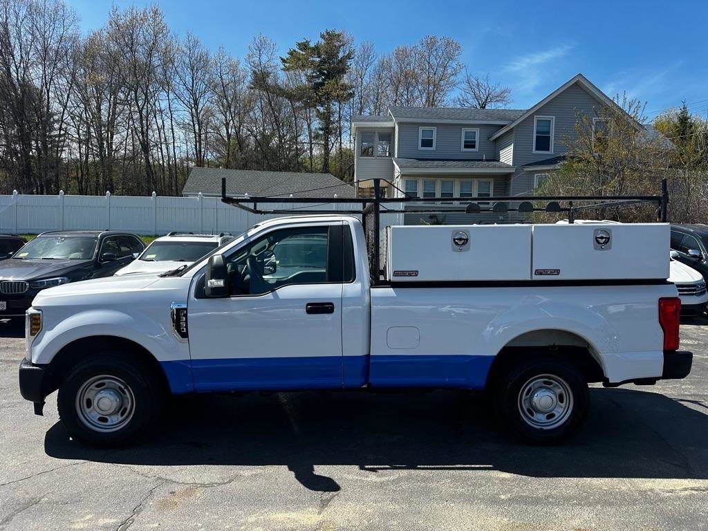 Used 2018 Ford F350 XL w/ Power Equipment Group RWD image 3