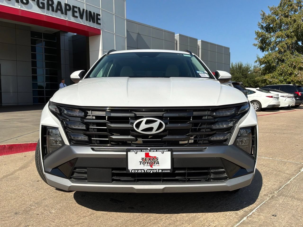 Used 2026 Hyundai Tucson SEL FWD image 3