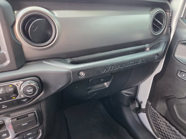 Used 2023 Jeep Wrangler Sport AWD/4WD image 27