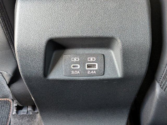 Used 2025 Subaru Crosstrek 2.5i Limited AWD/4WD image 29