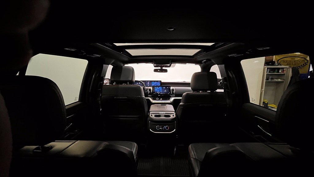 Certified 2025 Ford Expedition Tremor AWD/4WD image 17
