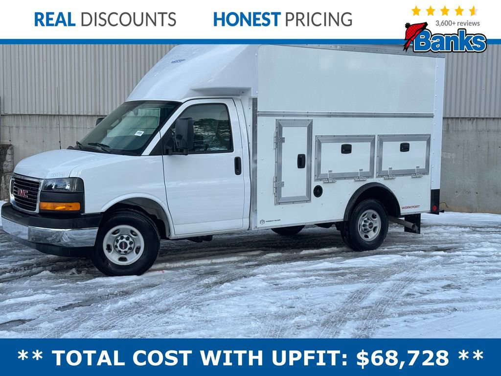 New 2026 GMC Savana 3500 w/ Driver Convenience Package