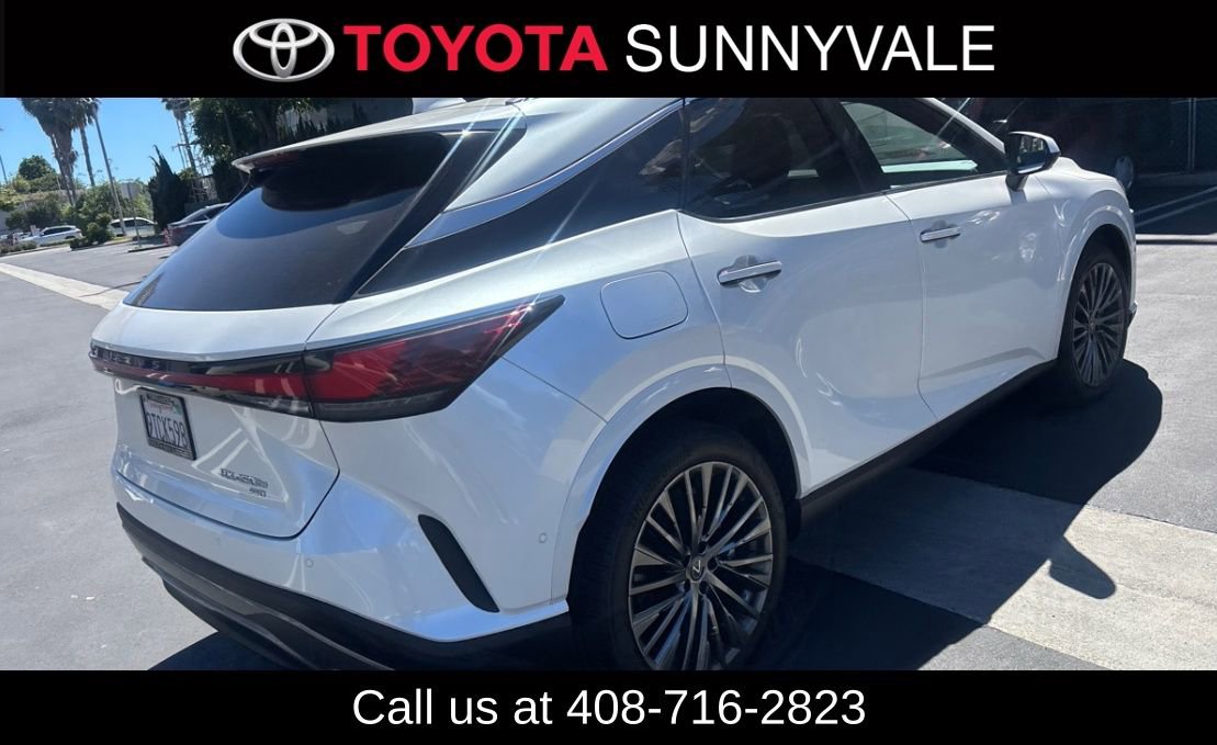 Used 2025 Lexus RX 450h AWD w/ Convenience Package image 2