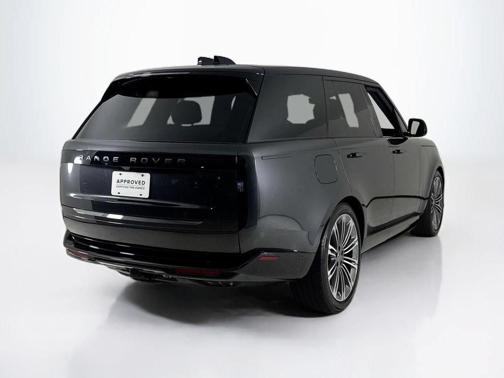 Used 2025 Land Rover Range Rover SE AWD/4WD image 5