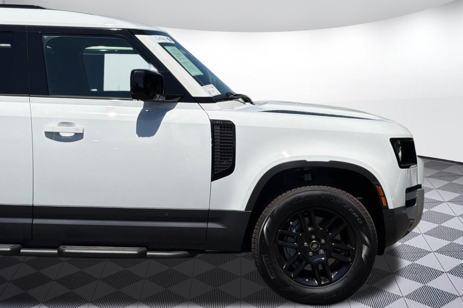 Used 2025 Land Rover Defender 110 S AWD/4WD image 37