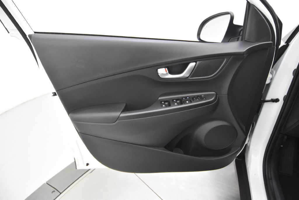 Used 2023 Hyundai Kona SEL w/ Convenience Package AWD/4WD image 30