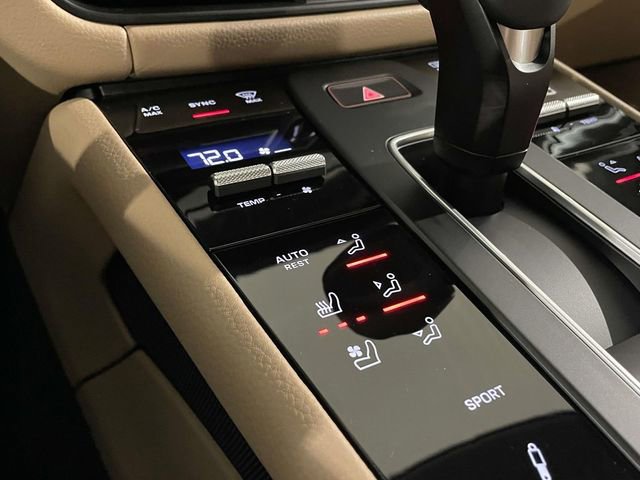 New 2026 Porsche Macan image 32