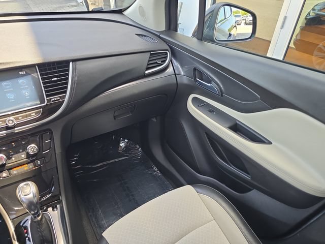 Certified 2020 Buick Encore Preferred FWD image 14